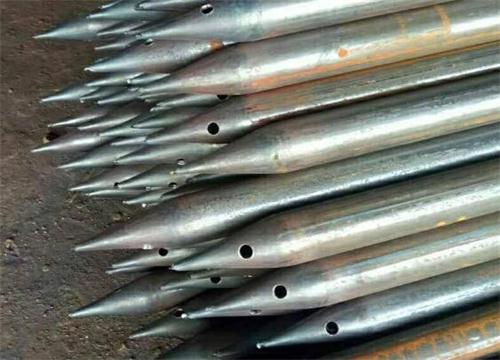 海伦隧道钢花管现货